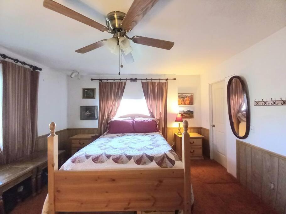 The Goulding Cottage And Farm - 4 Beds, 3 Baths Henrieville Bagian luar foto