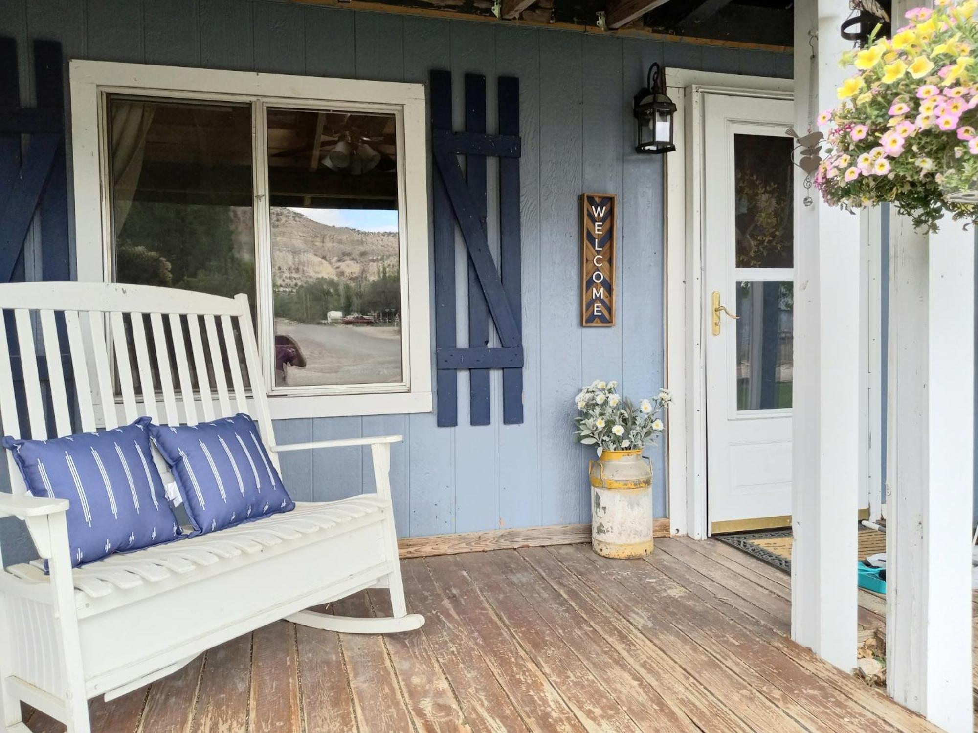 The Goulding Cottage And Farm - 4 Beds, 3 Baths Henrieville Bagian luar foto